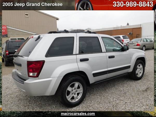2005 Jeep Grand Cherokee Laredo 4dr 4WD SUV with - cars & trucks -... for sale in Akron, OH – photo 7