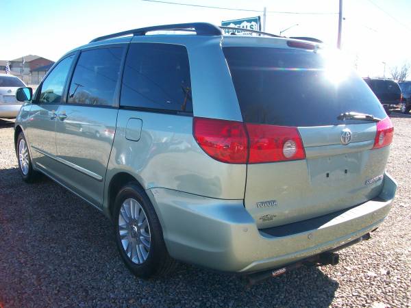 2010 Toyota Sienna XLE for sale in Loveland, CO – photo 8
