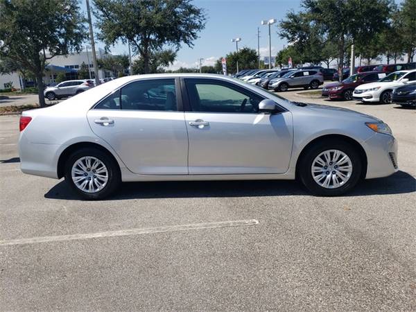 2013 Toyota Camry L sedan Classic Silver Metallic for sale in Clermont, FL – photo 3