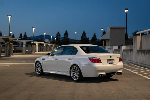 2008 bmw m5 alpine white on black for sale in Other, CA – photo 10