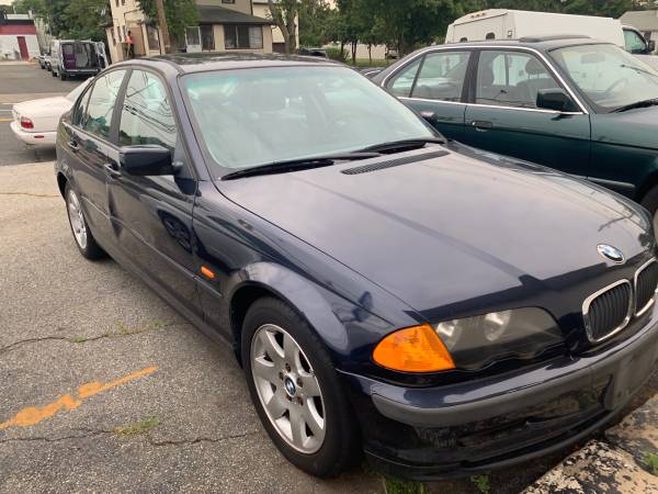 bmw 323i auto runs great for sale in Navesink, NY