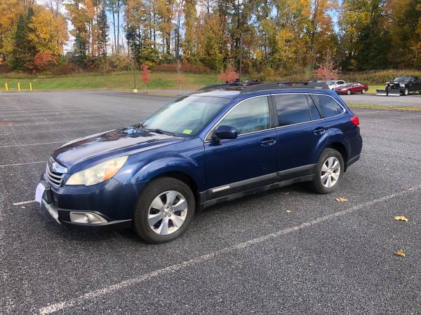 2011 Subaru Outback 3 6L Limited for sale in North Bennington, NY – photo 2