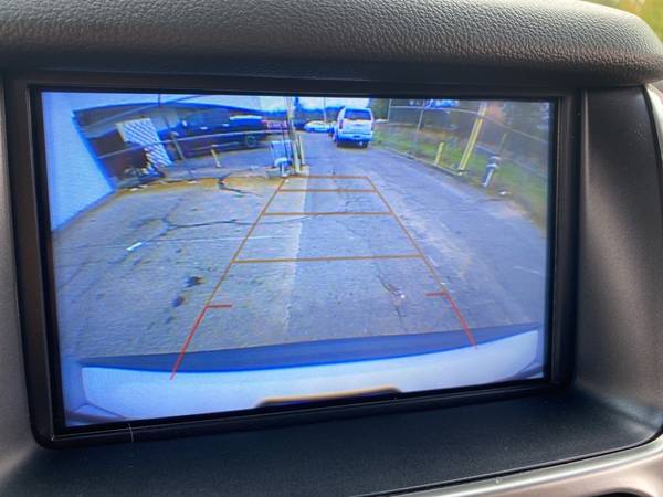 Chevrolet Suburban LT Navigation Backup Camera Third Row Seating SUV... for sale in Danville, VA – photo 9