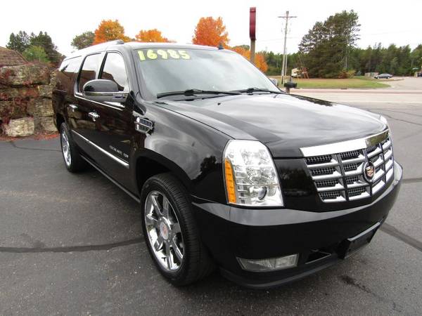 2011 Cadillac Escalade ESV Premium - 4x4 - DVD - Loaded! - cars & for sale in Wisconsin Rapids, WI – photo 3