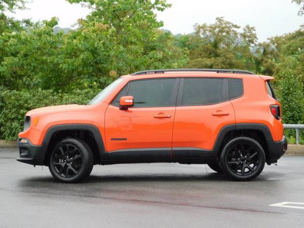 2018 Jeep Renegade Altitude 4x4 4WD Four Wheel Drive SKU:JPH53786 for sale in Johnson City, NC – photo 2