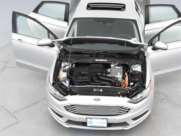 2018 Ford Fusion SE Hybrid Sedan 4D sedan Silver - FINANCE ONLINE for sale in TAMPA, FL – photo 4