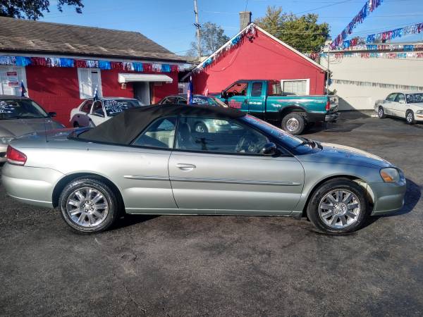 04 Chrysler Sebring (Limited) for sale in Hamilton, OH – photo 3