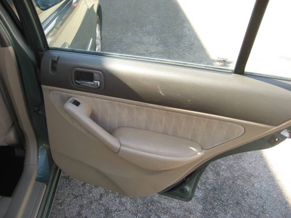 2004 Honda Civic LX - - by dealer - vehicle automotive for sale in Longmont, CO – photo 14