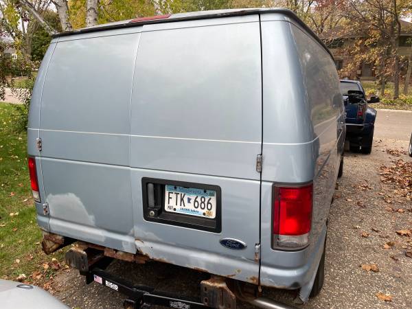 Ford E150 cargo van for sale in Lakeville, MN – photo 4