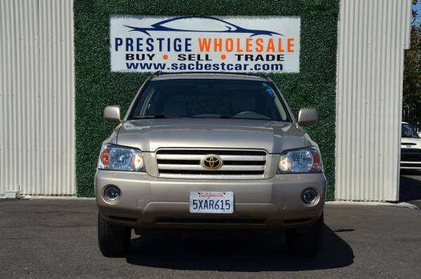 2006 Toyota Highlander Limited third row seat Sport Utility 4D SUV for sale in Sacramento , CA – photo 2