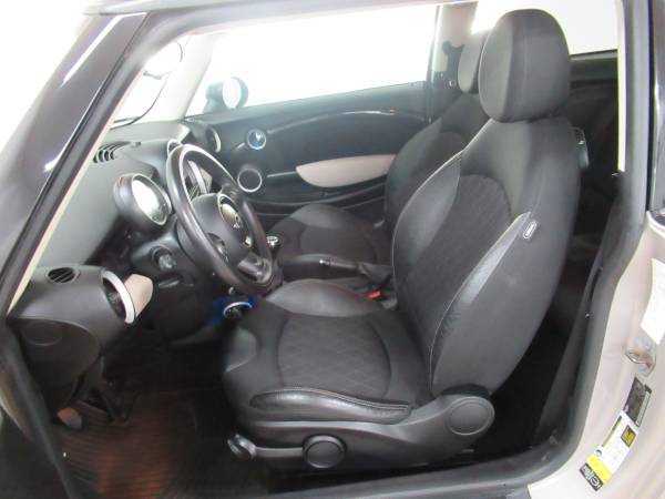 2013 Mini Cooper 2dr Hatchback 55000 MILES - - by for sale in Hudsonville, MI – photo 7