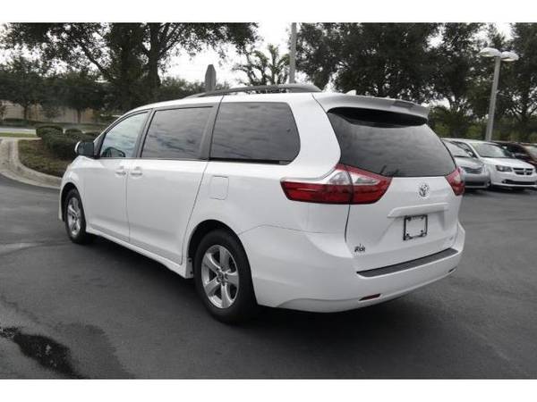 2018 Toyota Sienna LE Auto Access Seat - mini-van for sale in Sanford, FL – photo 5