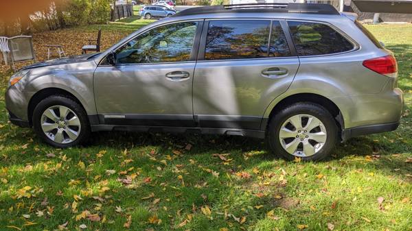 2010 Subaru Outback for sale in Hopewell Junction, NY – photo 3
