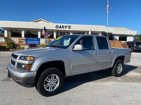 2012 CHEVY COLORADO LT CREWCAB 4X4 21K MILES - cars & trucks - by... for sale in Sneads Ferry, NC – photo 2
