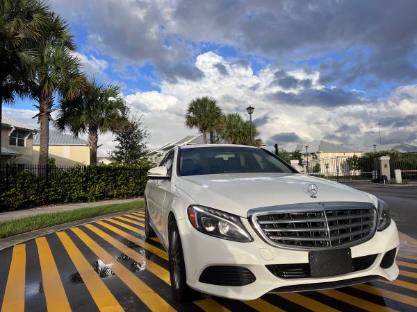 2015 Mercedes Benz c300 - - by dealer - vehicle for sale in Coral Springs, FL – photo 10