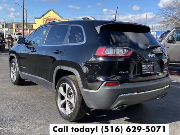 2019 Jeep Cherokee Limited SUV - - by dealer - vehicle for sale in Inwood, NY – photo 8