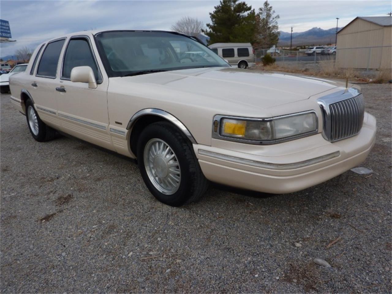 1997 Lincoln Town Car for sale in Pahrump, NV – photo 23