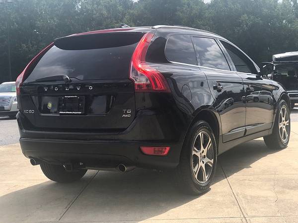 2011 Volvo XC60 T6 $12,995 for sale in Mills River, NC – photo 6