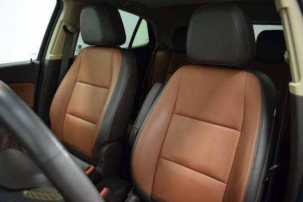 2015 Buick Encore Leather - - by dealer - vehicle for sale in Edwardsville, MO – photo 19