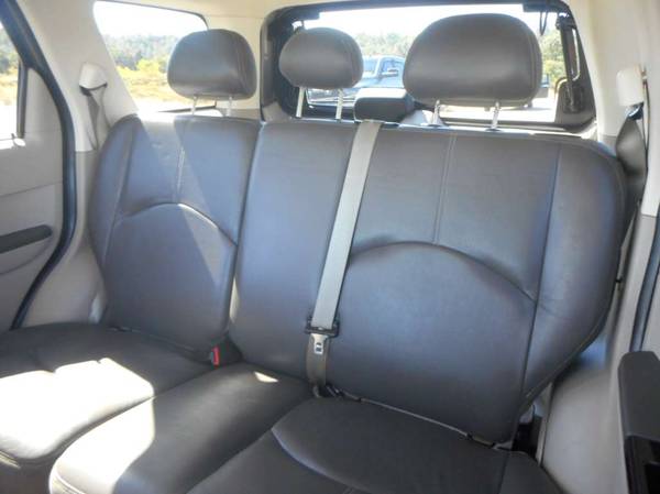 2008 MAZDA TRIBUTE HYBRID SUV LOADED WITH LEATHER **NICE** for sale in Anderson, CA – photo 17