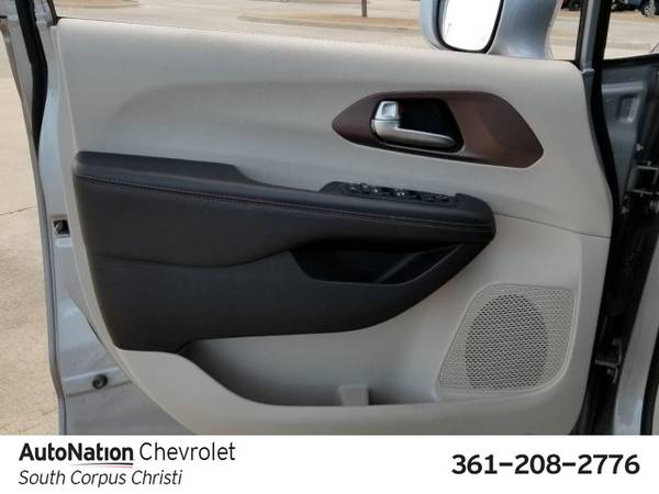 2018 Chrysler Pacifica Touring L SKU:JR269524 Regular for sale in Corpus Christi, TX – photo 12