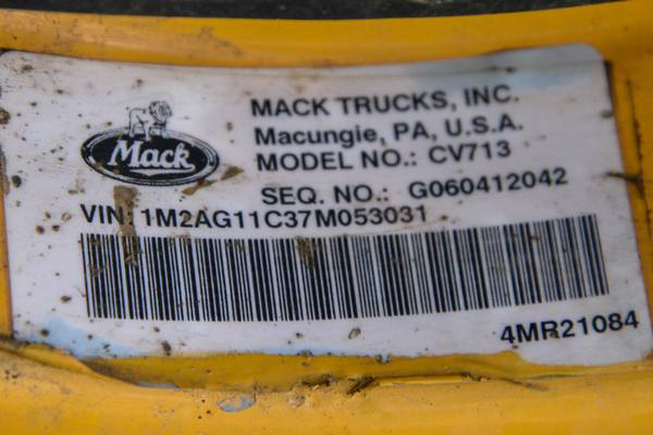 2006 MACK GRANITE CV713. Tandem 10 Wheeler, 13' Dump Body, GVW 55,000 for sale in Pittsfield, NY – photo 5