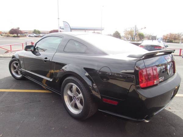 2009 Ford Mustang GT Premium coupe Black - - by dealer for sale in Santa Fe, NM – photo 5
