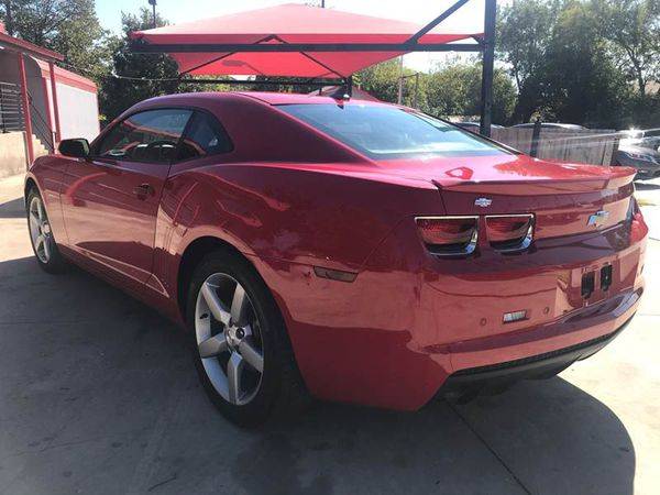 2012 Chevrolet Chevy Camaro LT 2dr Coupe w/2LT EVERYONE IS APPROVED! for sale in San Antonio, TX – photo 5