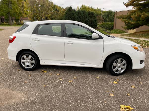 '10 Toyota Matrix, 2 Owners, 18 SVCS, No Acc's Pristine Cond for sale in Minneapolis, MN – photo 8
