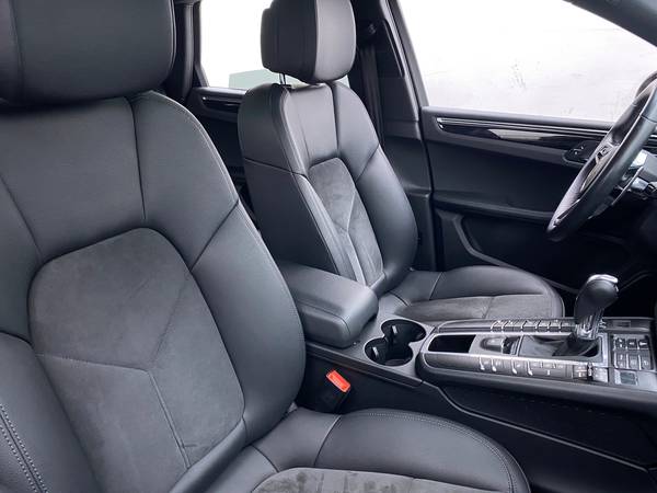 2016 Porsche Macan S Sport Utility 4D suv Gray - FINANCE ONLINE -... for sale in NEW YORK, NY – photo 20
