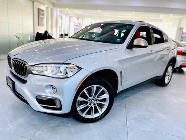 2017 BMW X6 xDrive35i Sports Activity Coupe 529 / MO - cars & trucks... for sale in Franklin Square, NJ – photo 4