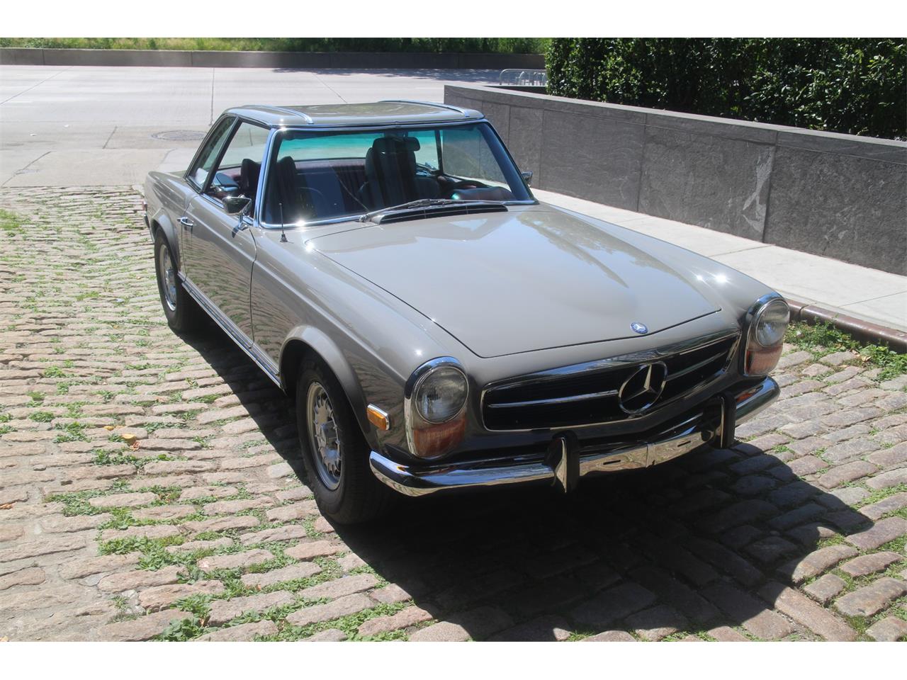 1971 Mercedes-Benz 280SL for sale in NEW YORK, NY – photo 9