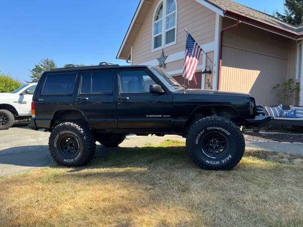 Jeep Cherokee for sale in Crescent City, CA – photo 13