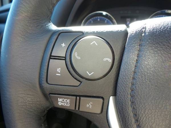 2017 Toyota Corolla SE for sale in Des Moines, IA – photo 17
