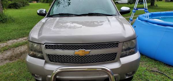2007 Chevy Suburban LTZ - cars & trucks - by owner - vehicle... for sale in Currie, NC – photo 4