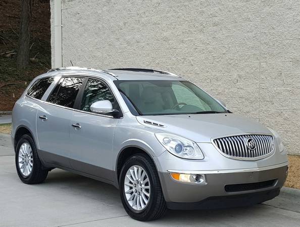Silver 2012 Buick Enclave - 1 Owner - 3rd Row - Leather - cars & for sale in Raleigh, NC