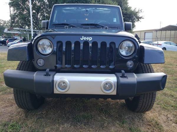 2014 Jeep Wrangler Unlimited Sahara 4x4 4dr SUV Easy Financing!! for sale in Tallahassee, FL – photo 19