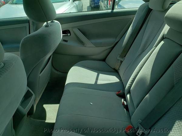 2011 Toyota Camry Silver - - by dealer - vehicle for sale in Woodbridge, District Of Columbia – photo 9
