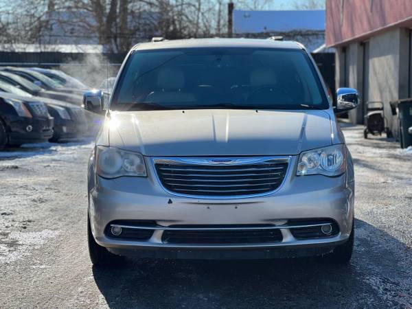 2013 Chrysler Town and Country Touring L 4dr Mini Van Minivan - cars for sale in Detroit, MI