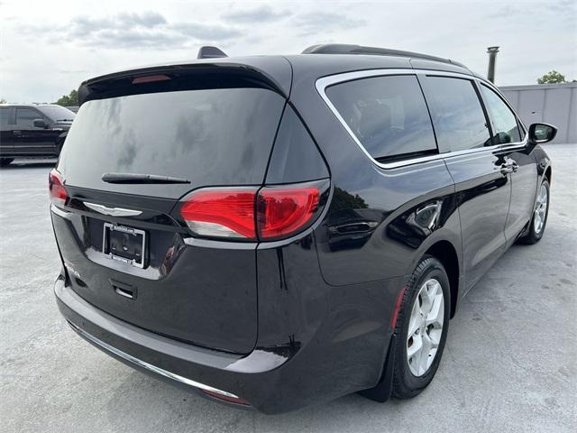 2017 Chrysler Pacifica Touring-L for sale in Other, CT – photo 8