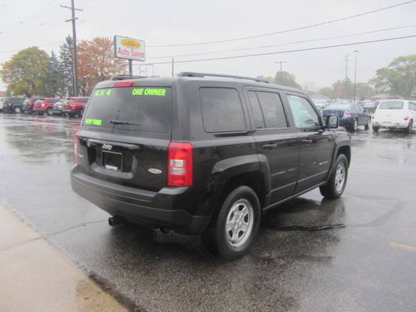 2014 Jeep Patriot 4x4 North Edition! WARRANTY! ONE OWNER! for sale in Cadillac, MI – photo 6