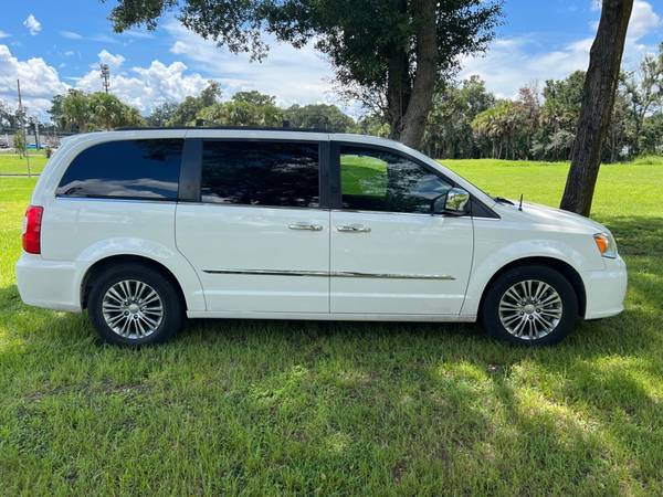 2013 Chrysler Town Country TOURING L - - by dealer for sale in Jacksonville, FL – photo 4