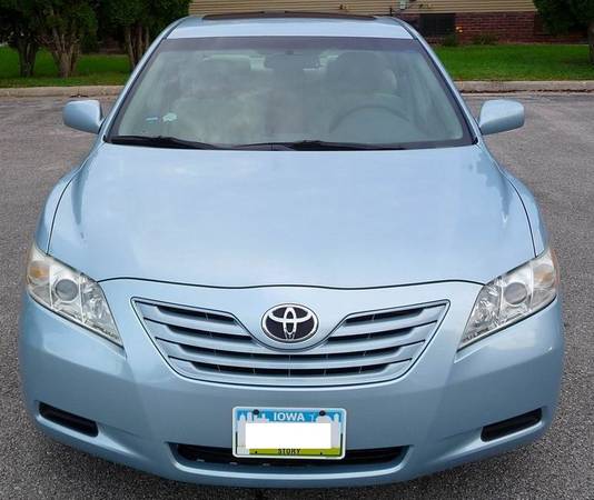 Reliable 2007 Toyota Camry LE for Sale for sale in Ames, IA – photo 2