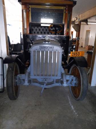 RARE Original 1920 Transport 1 1/2 Ton Flatbed Truck for sale in Newport, OR – photo 2