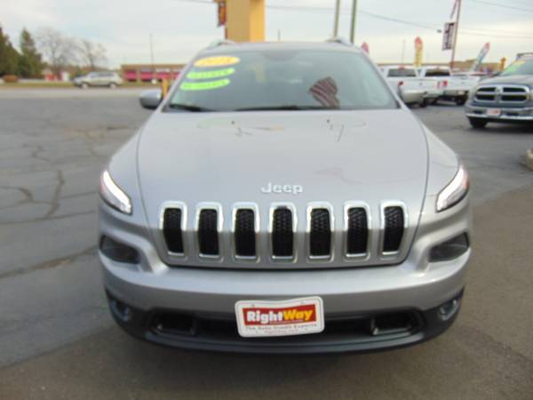 2018 Jeep Cherokee Latitude Plus - cars & trucks - by dealer -... for sale in Inidanapolis, IN – photo 23
