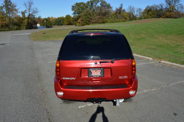 2005 GMC ENVOY 4X4 ONE OWNER LOW MILES - - by dealer for sale in MANASSAS, District Of Columbia – photo 7
