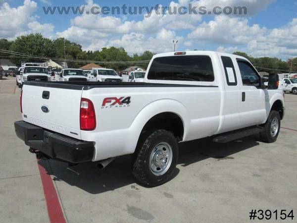 2012 Ford F-250 SUPER CAB WHITE LOW PRICE - Great Car! for sale in Grand Prairie, TX – photo 2