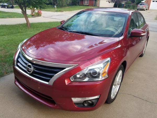 Sweet Altima for sale in Lawrence, KS – photo 3