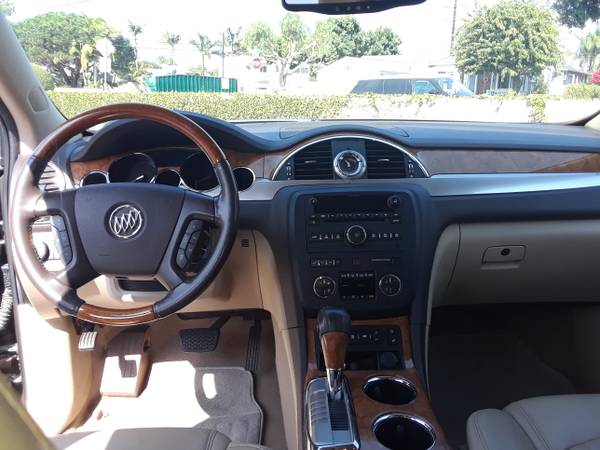 Buick Enclave (2010) - $8,900 for sale in Redondo Beach, CA – photo 3