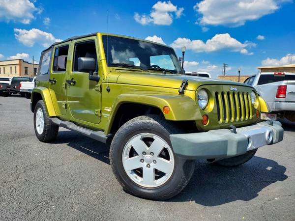 2008 Jeep Wrangler 4WD Unlimited Sahara 75K 6-Speed Manual We Ship for sale in Angleton, TX